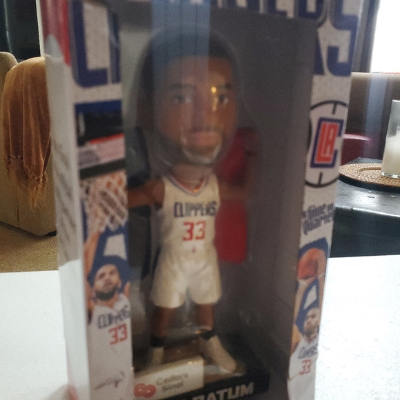 Bobblehead Nico - Nicolas Batum #33 - Picture 3 of 10